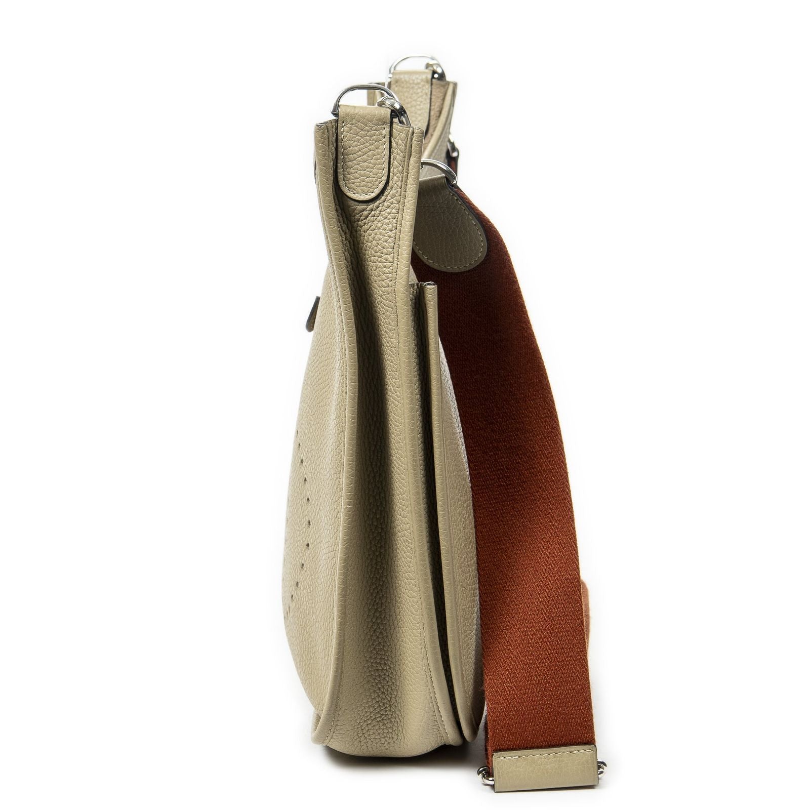 Hermes Evelyne III Clemence Leather Messenger Bag — view 3