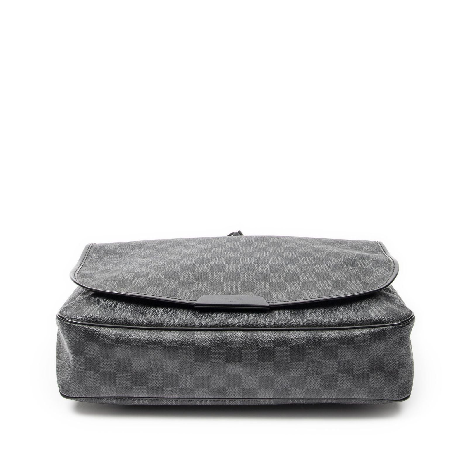 Louis Vuitton Daniel Black Gray Damier Graphite Messenger Bag — view 6