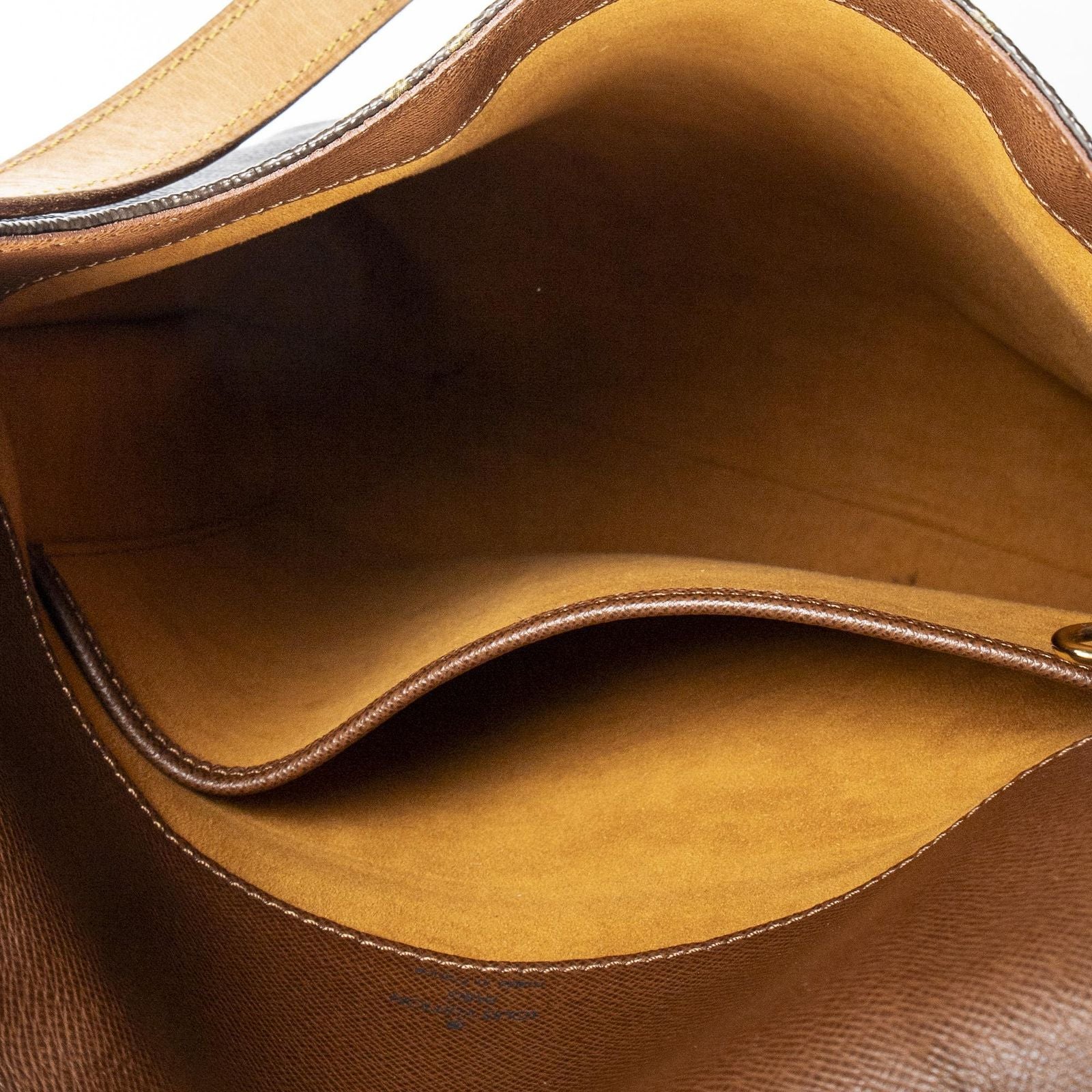 Louis Vuitton Musette Brown Monogram Canvas Messenger Bag — view 9