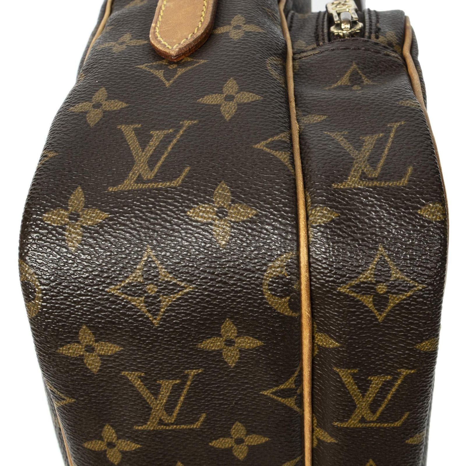 Louis Vuitton Neil Brown Monogram Canvas Messenger Bag — view 8