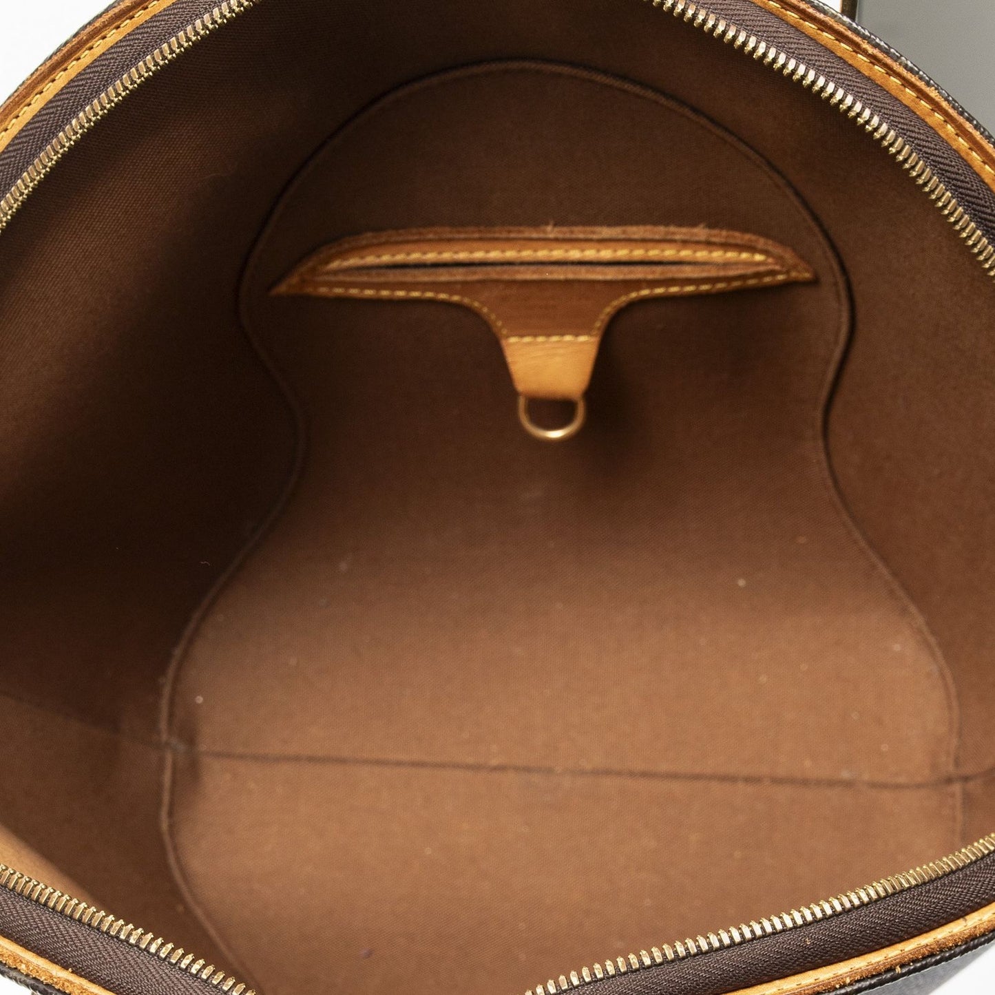 Louis Vuitton Ellipse Brown Monogram Canvas — view 9