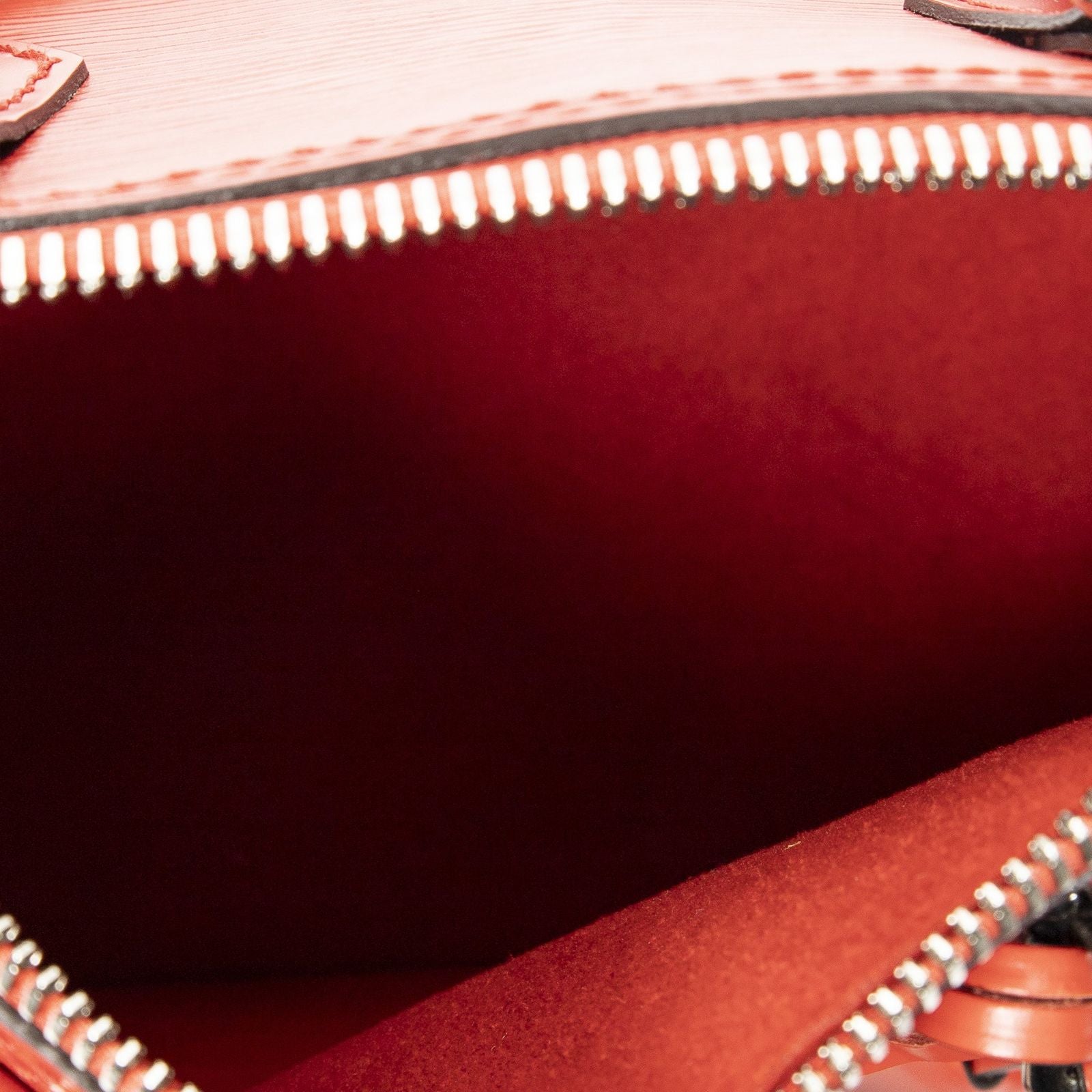 Louis Vuitton Alma Coquelicot Epi Handbag — view 9