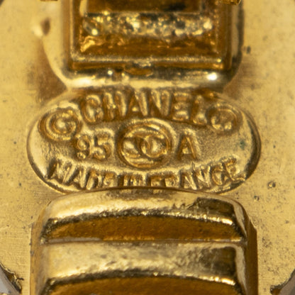 Chanel CC Turnlock Clip on Earrings Gold Plated — view 3