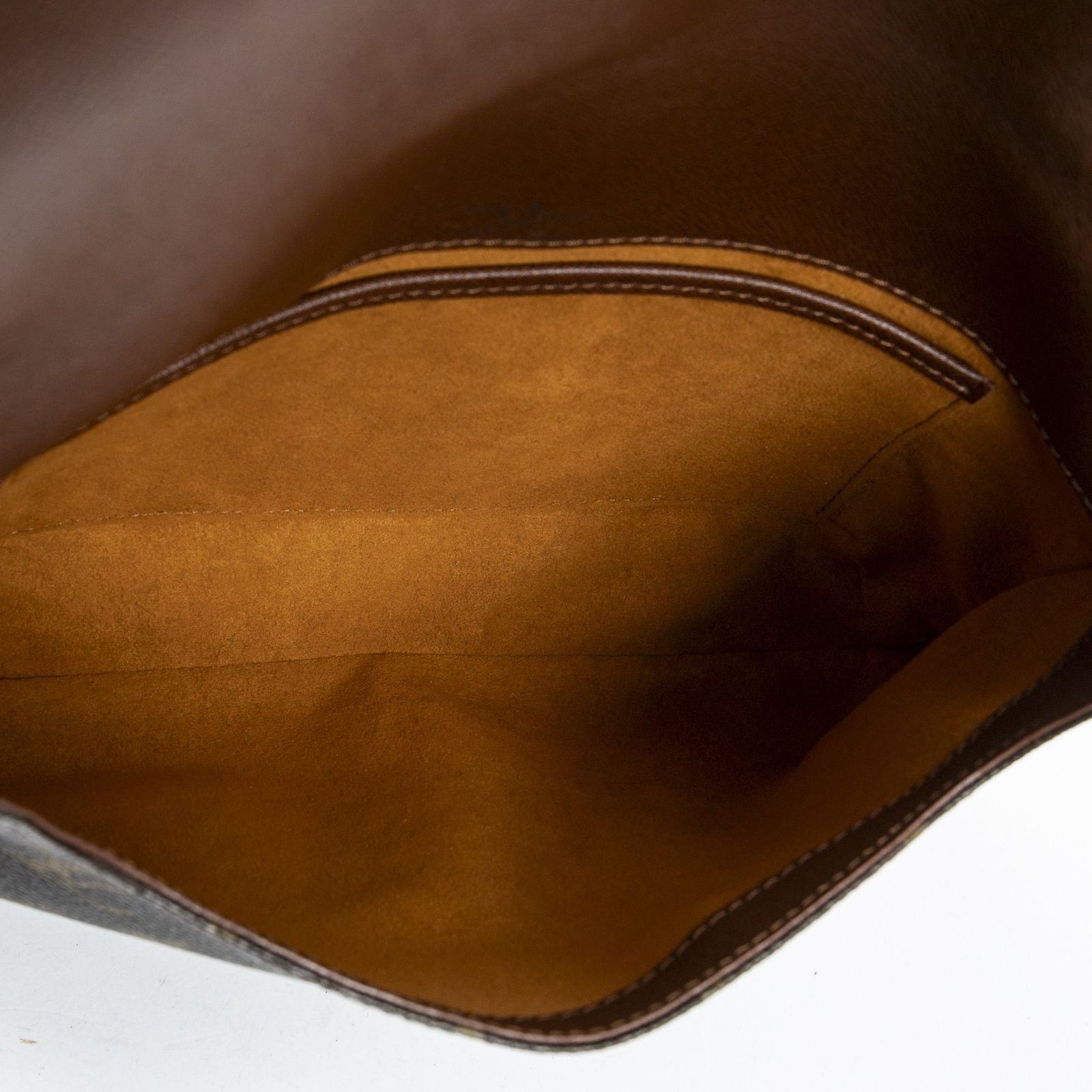 Louis Vuitton Musette Tango Brown Monogram Canvas Messenger Bag — view 9
