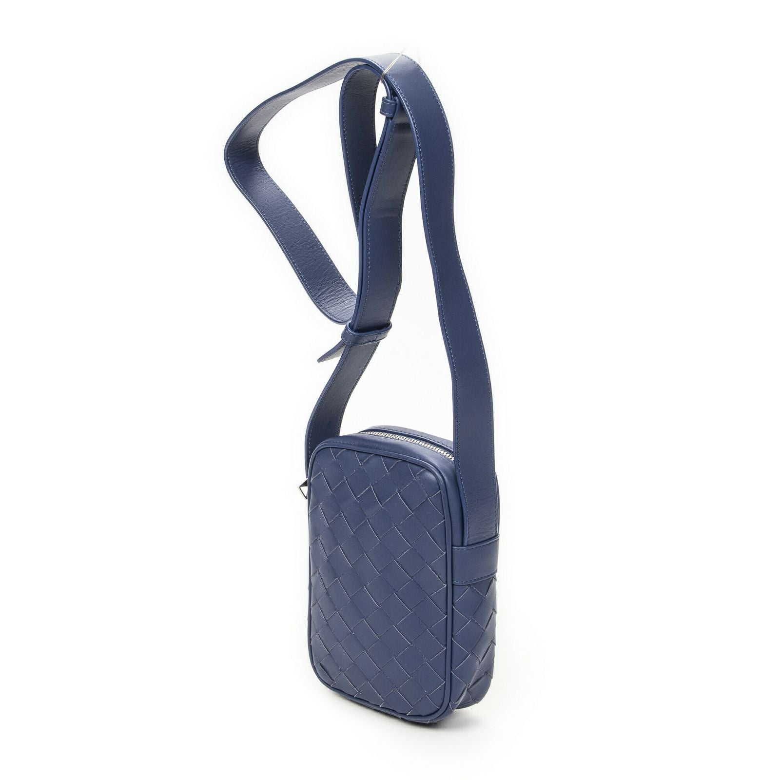 Bottega Veneta Smartphone Pouch Crossbody Blue Intrecciato Leather — view 2