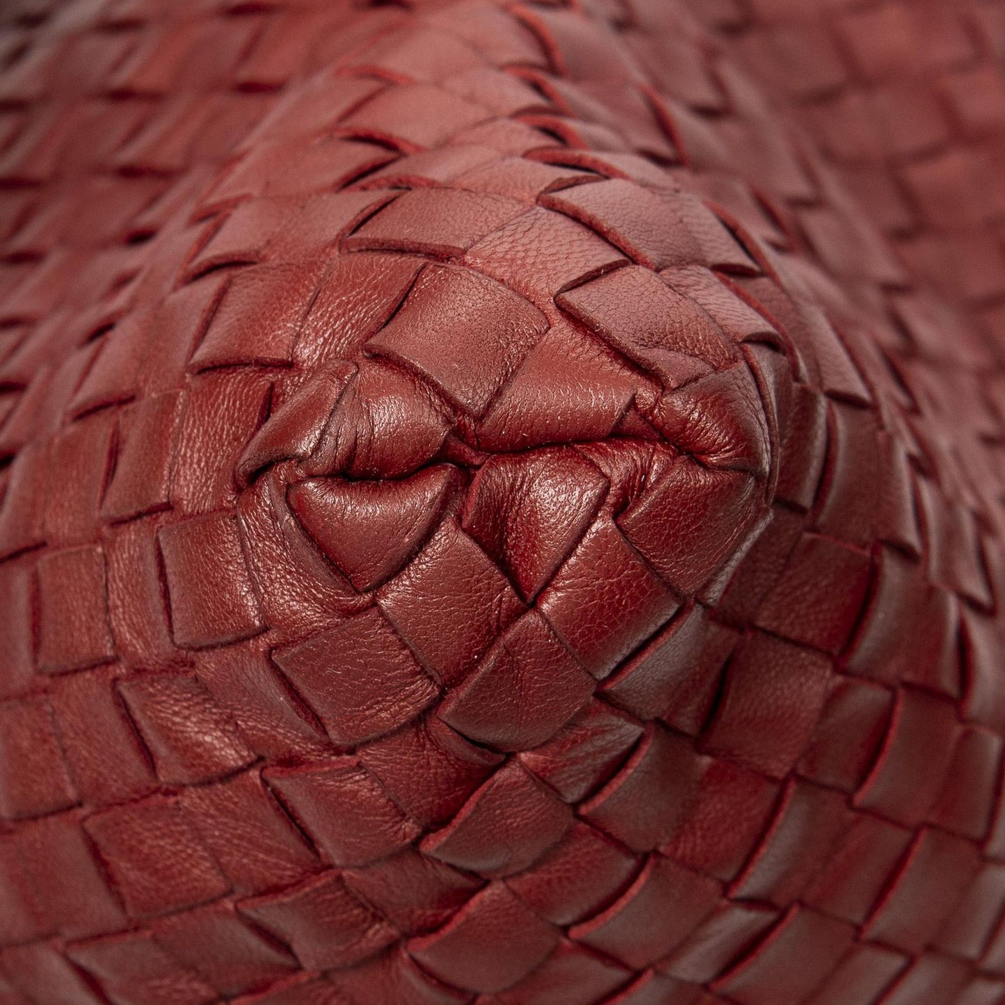 Bottega Veneta Large Convertible Tote Red Intrecciato Leather — view 7
