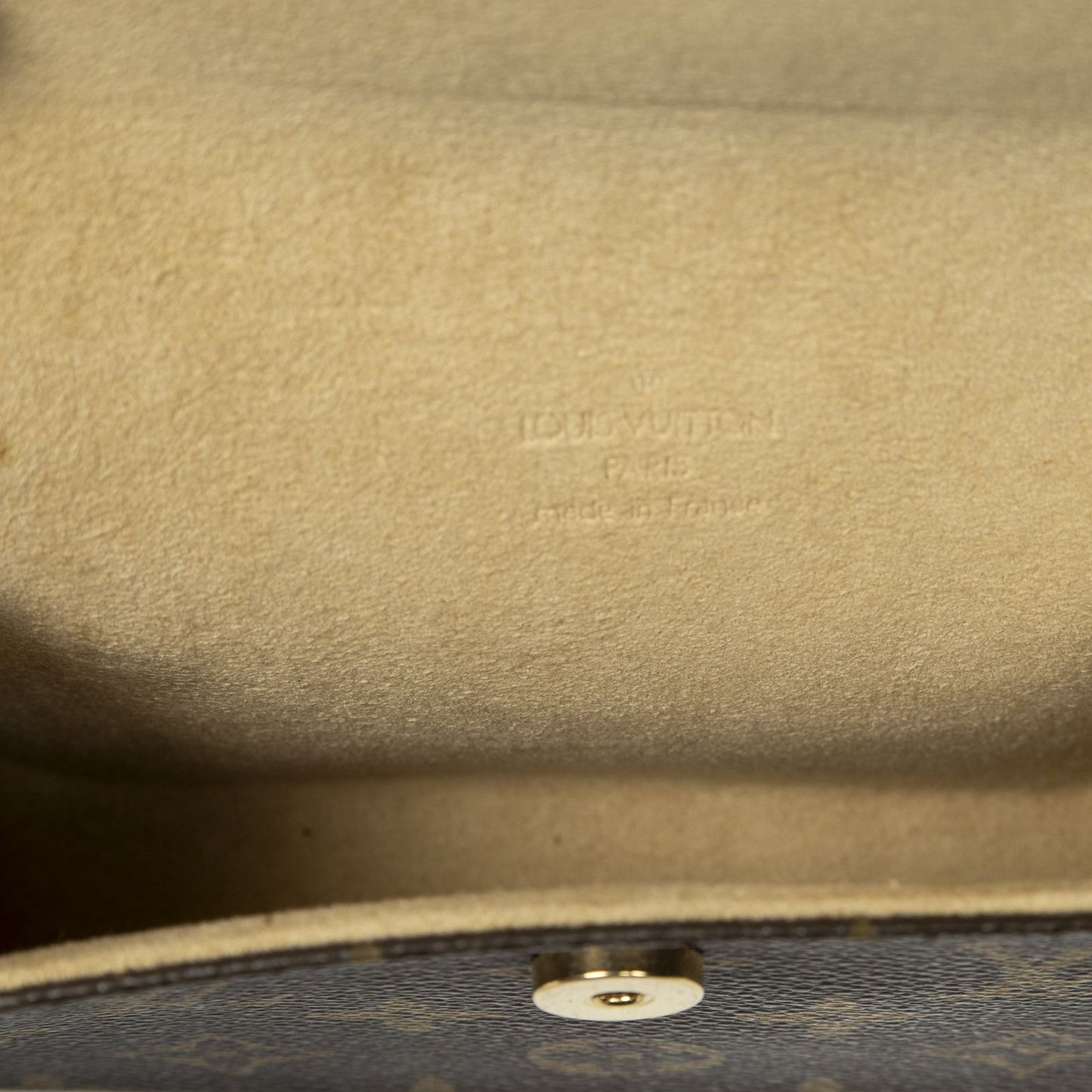 Louis Vuitton Pochette Florentine Brown Monogram Canvas Handbag — view 9