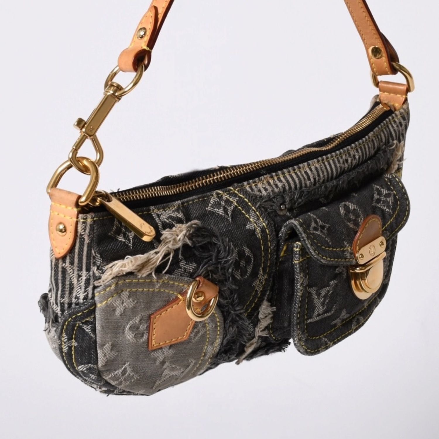 Louis Vuitton Monogram Denim Pouch Black — view 3