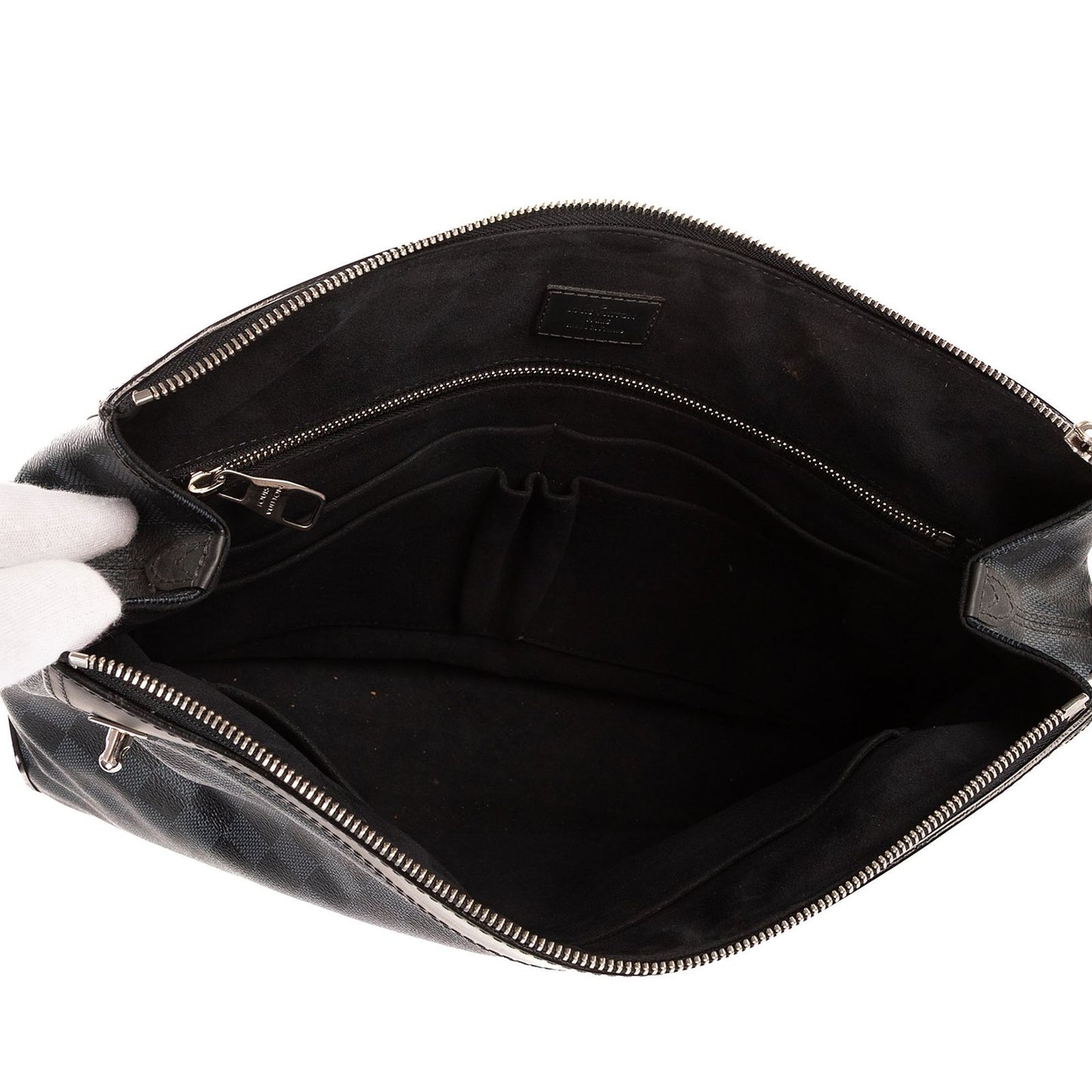 Louis Vuitton Greenwich Messenger Black Damier Cobalt T-Shirt — view 9