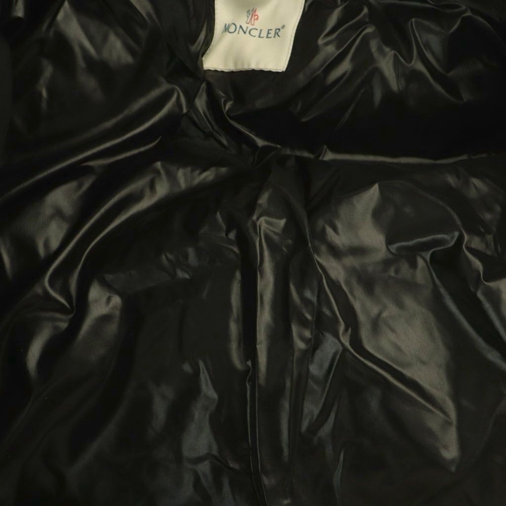 Moncler Himalaya Down Jacket 2 Black — view 3