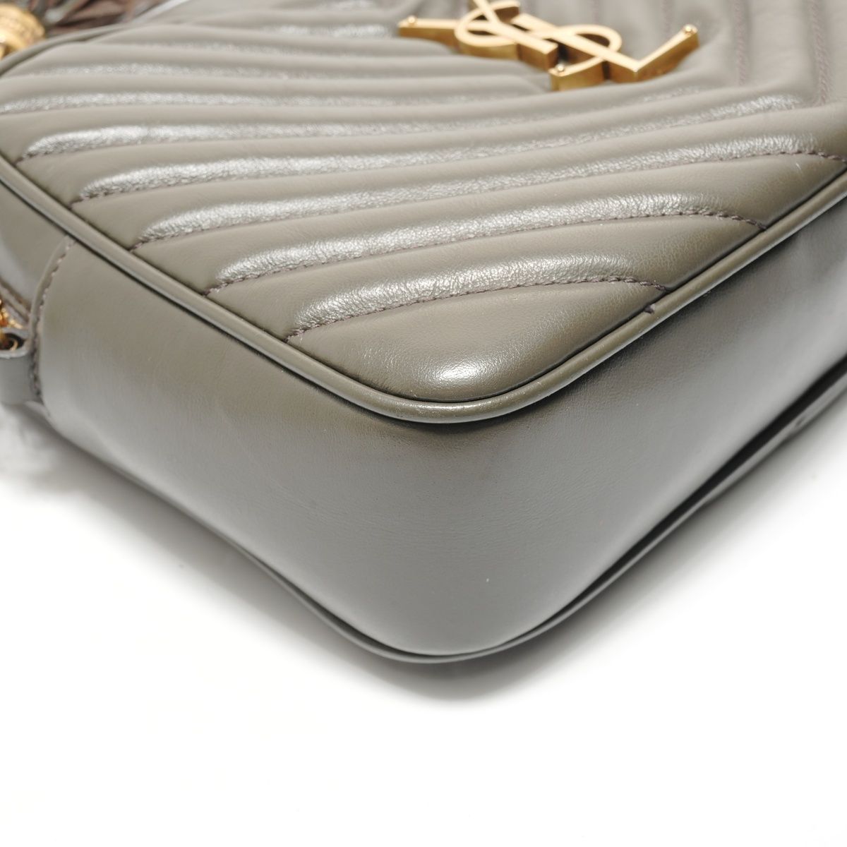 Saint Laurent Yves Shoulder Bag Quilted Gold — view 5