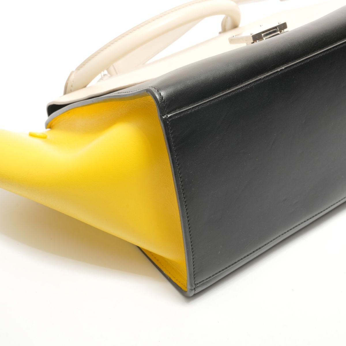 Celine Handbag Trapeze 2-Way Shoulder Leather — view 5