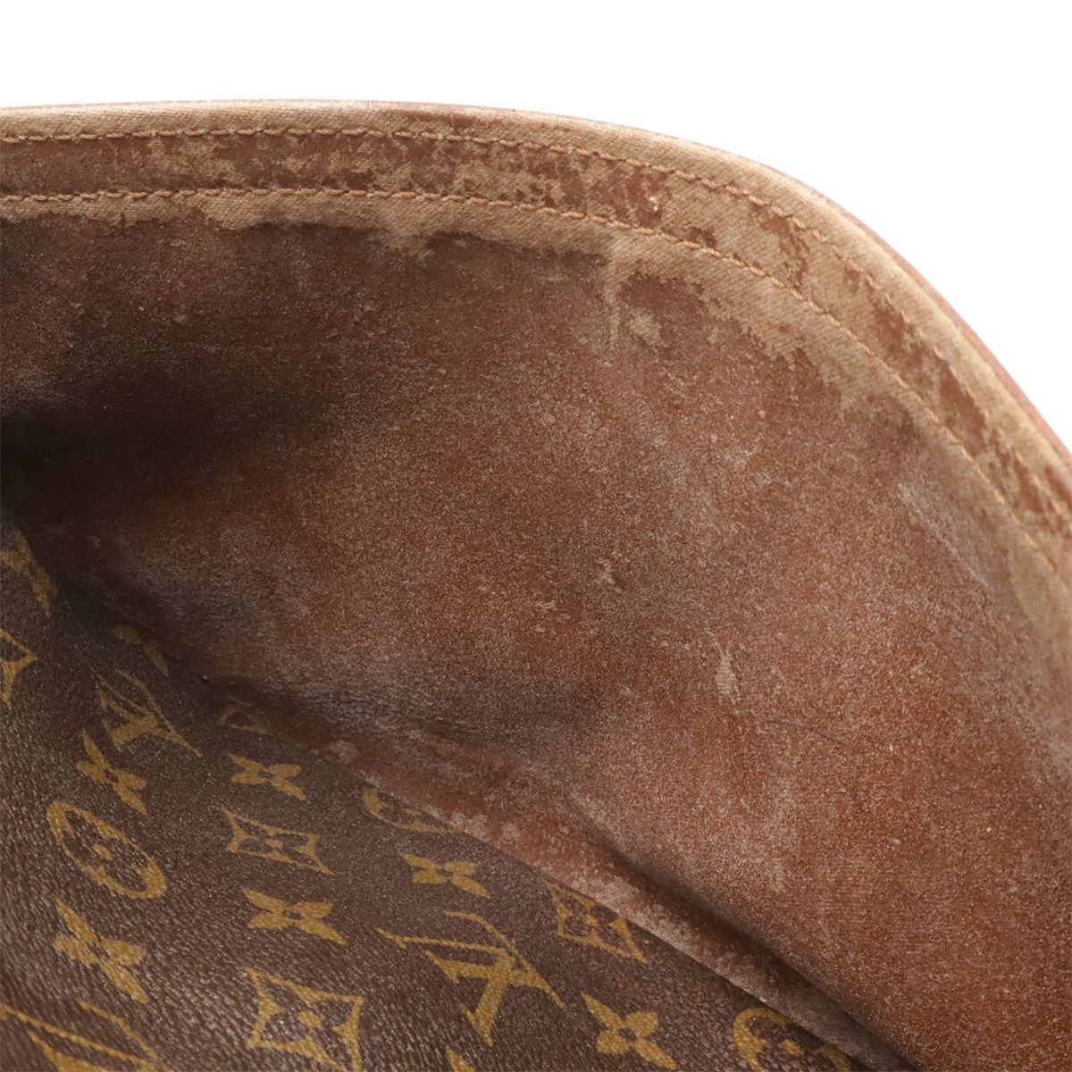 Louis Vuitton Monogram Jeune Fille Shoulder Bag Pochette — view 9