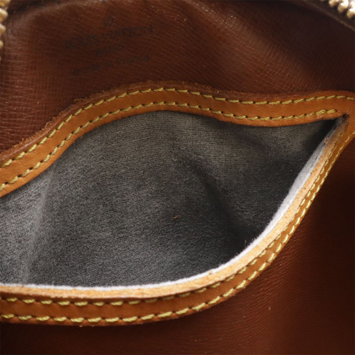 Louis Vuitton Monogram Blois Shoulder Bag — view 8