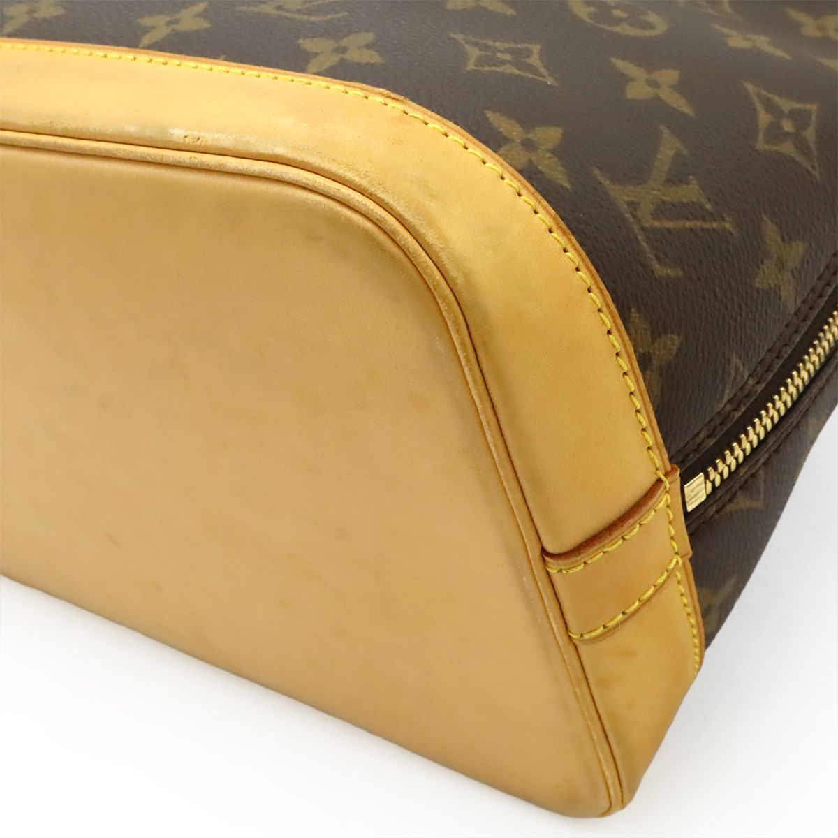 Louis Vuitton Monogram Alma Handbag — view 3
