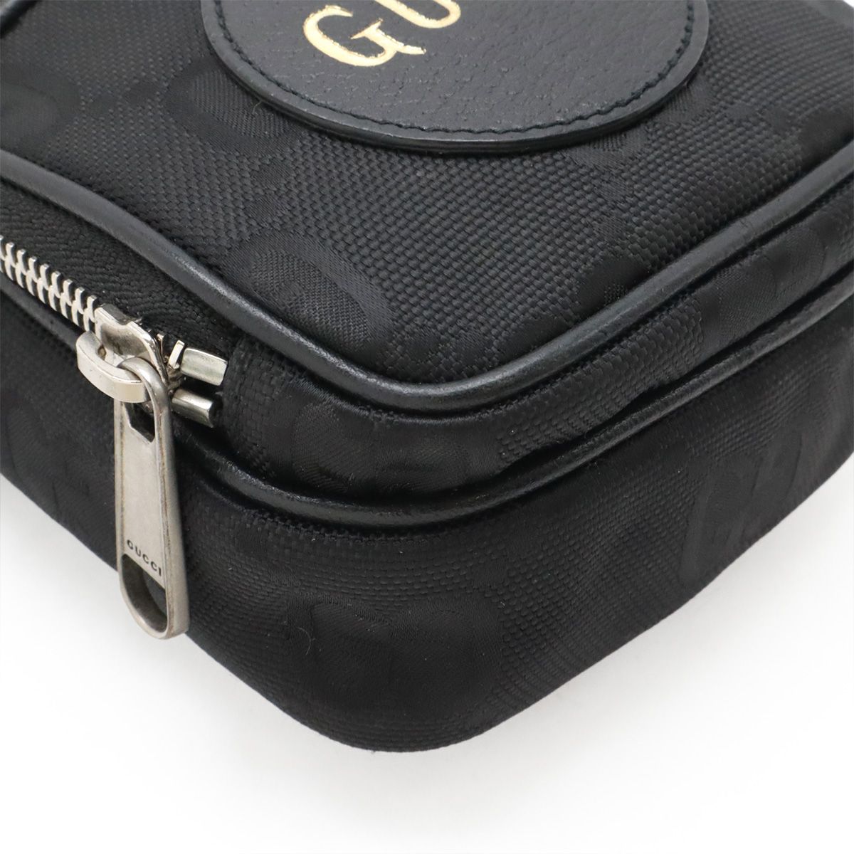 Gucci Off the Grid Shoulder Bag Pochette Nylon Canvas Black — view 3