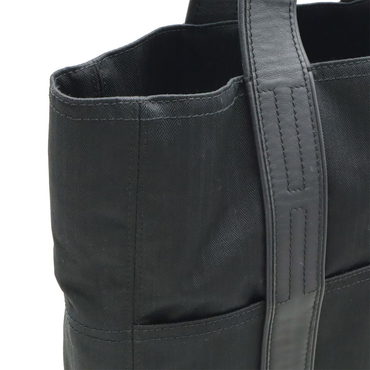 Hermes Acapulco Cabas MM Tote Large Handbag Toilet Blanc Canvas Leather Black — view 4