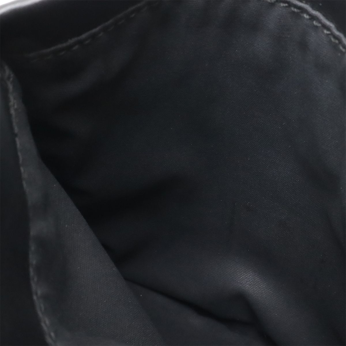 Bottega Veneta Intrecciato Shoulder Bag Pochette Leather Black — view 9