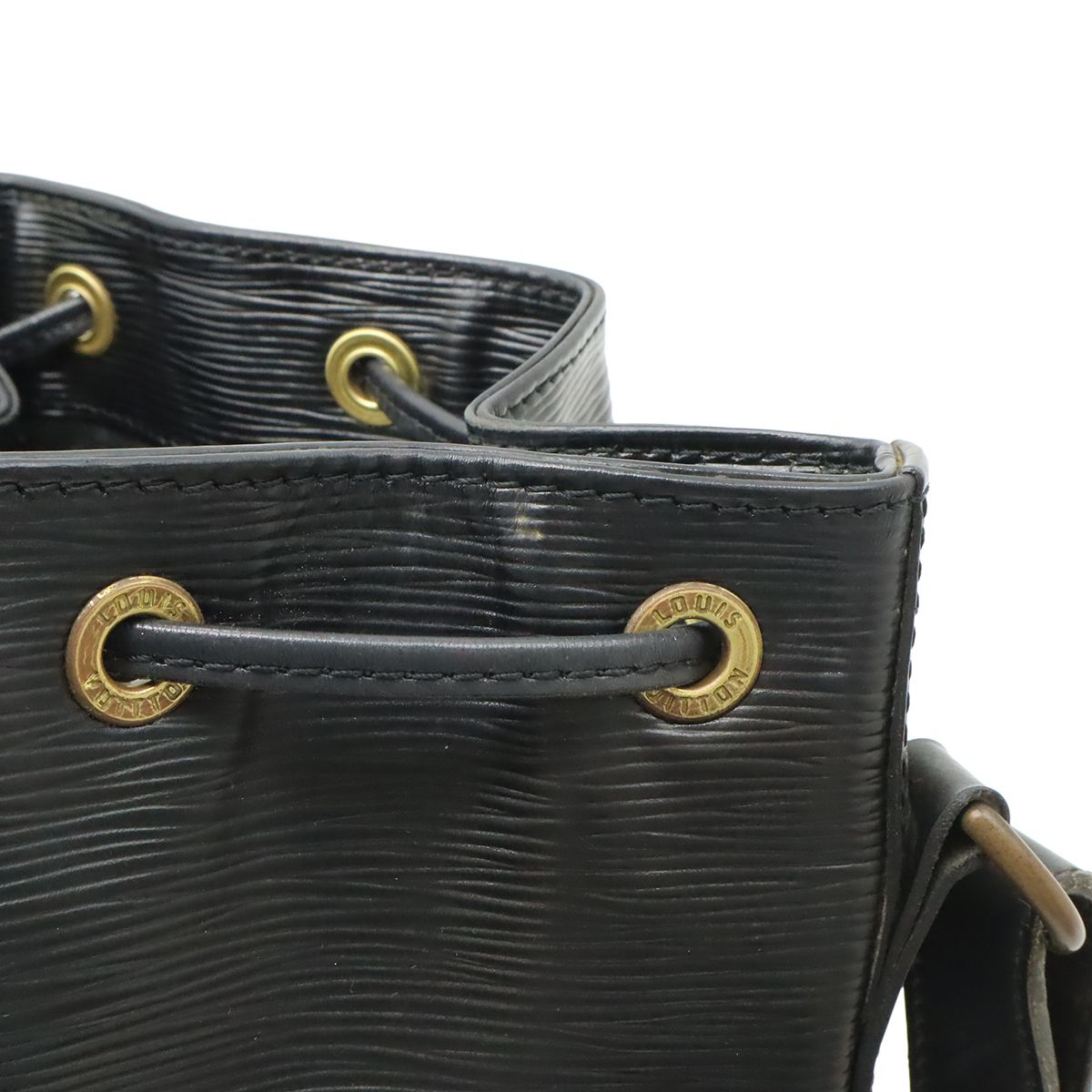 Louis Vuitton Epi Petit Noir Shoulder Bag Drawstring Black — view 6