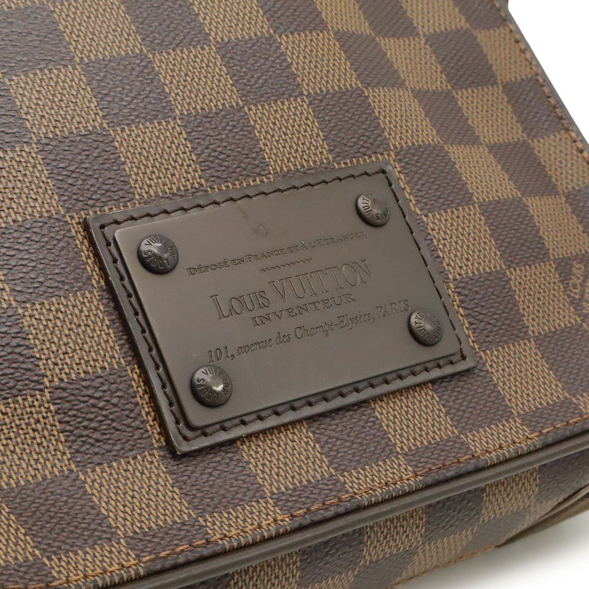 Louis Vuitton Damier Brooklyn PM Shoulder Bag — view 8