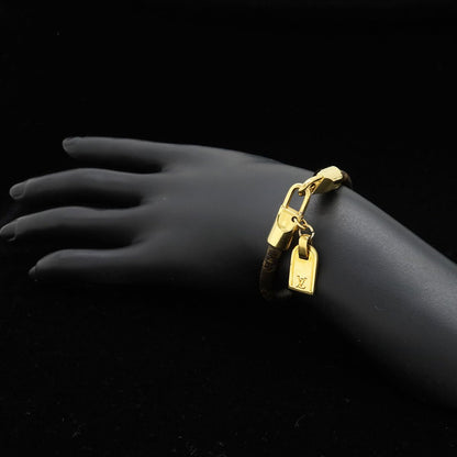 Louis Vuitton Monogram Bracelet Luck It Charm Gold — view 5