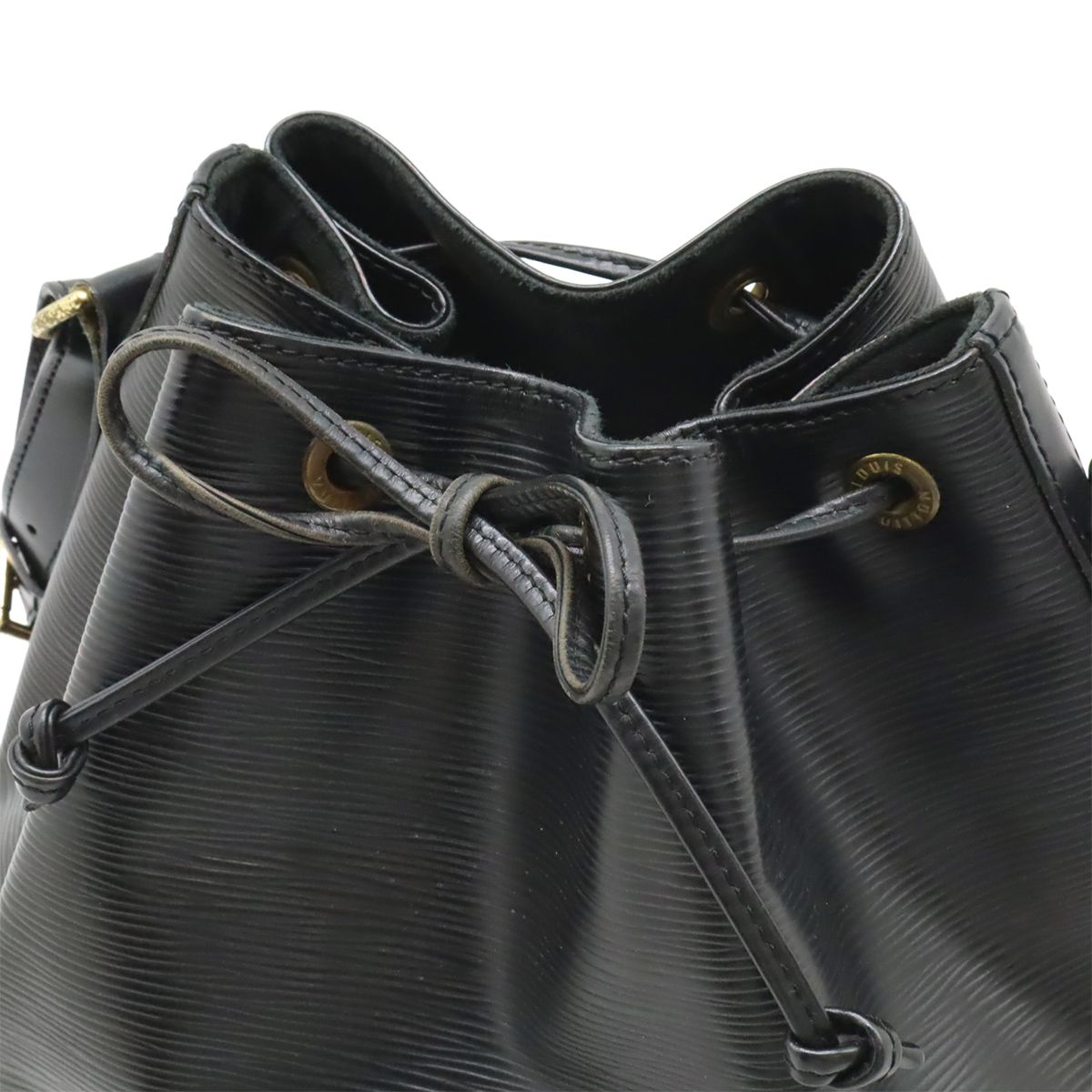 Louis Vuitton Epi Petit Noir Shoulder Bag Drawstring Black — view 4