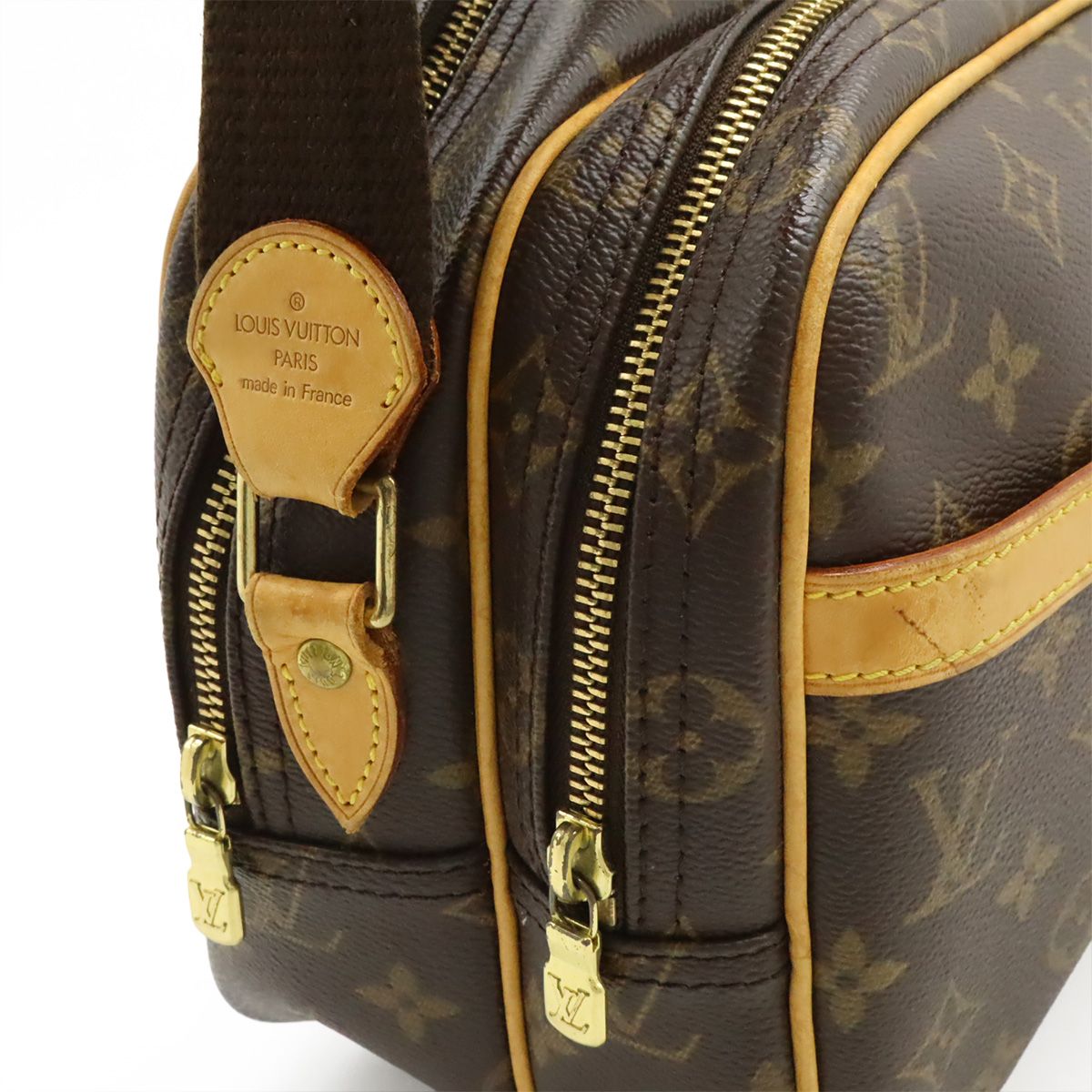 Louis Vuitton Monogram Reporter PM Shoulder Bag — view 5