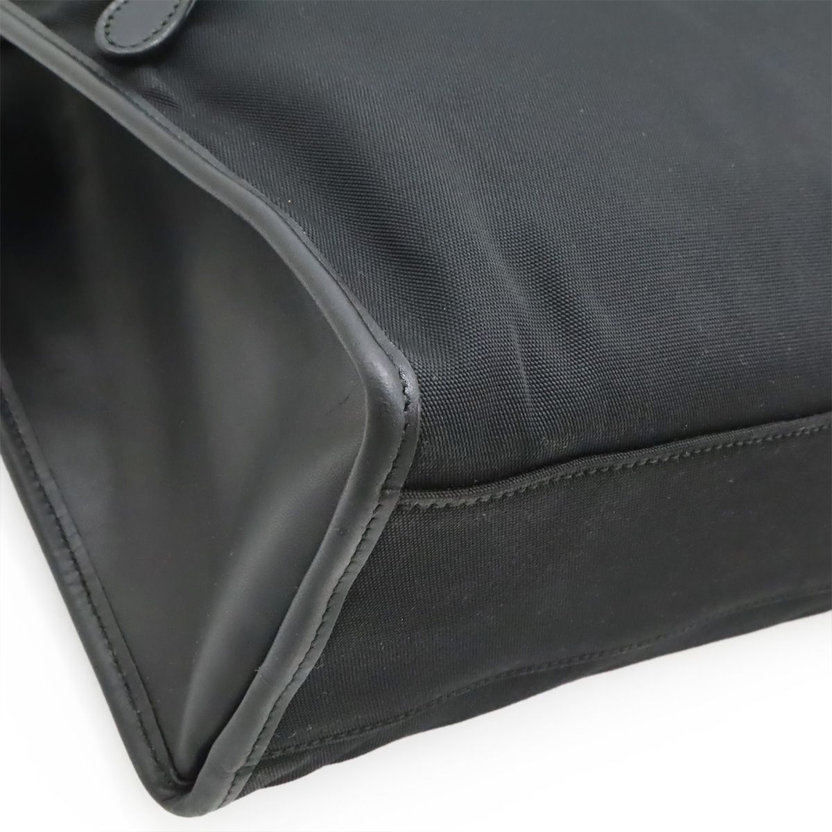 Gucci Business Briefcase Document Purse Nylon Canvas Black Silver — view 3