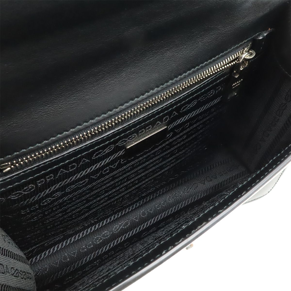 Prada Shoulder Bag Pochette Crossbody 2-Way Clutch Enamel Patent Leather Nero — view 6
