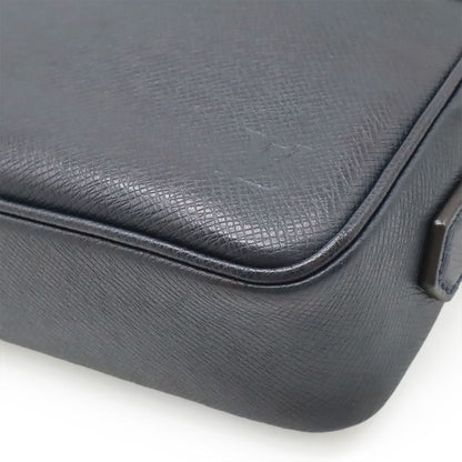 Louis Vuitton Taiga Pochette Kasai Clutch Handbag Blue Marine Navy — view 3