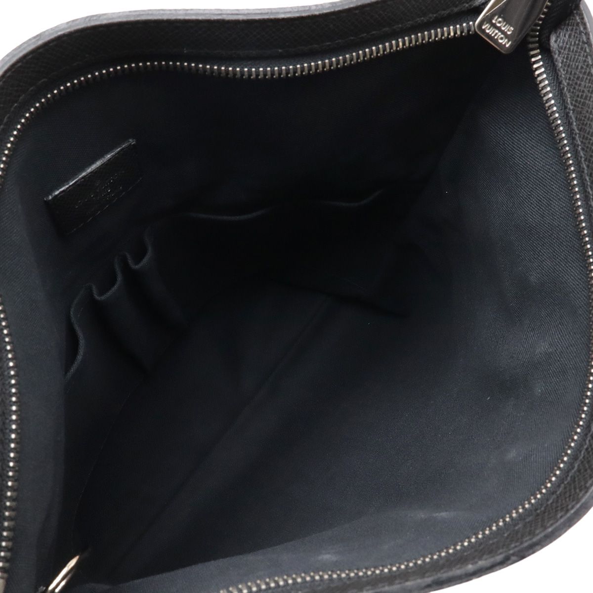 Louis Vuitton Taiga Sasha Shoulder Bag Crossbody Depth Leather Ardoise Black — view 7