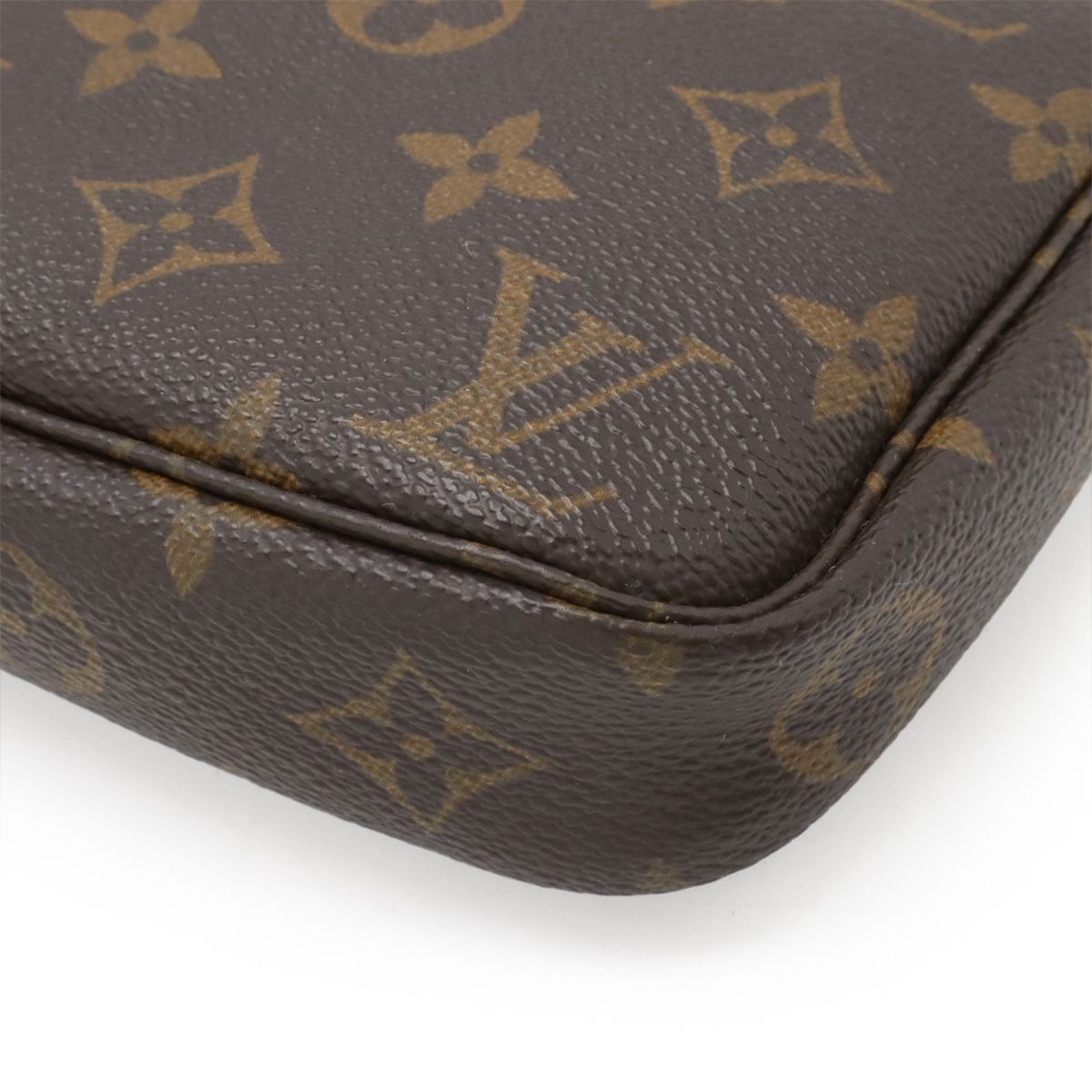 Louis Vuitton Monogram Pochette Shoulder Bag 2-Way Pouch — view 3