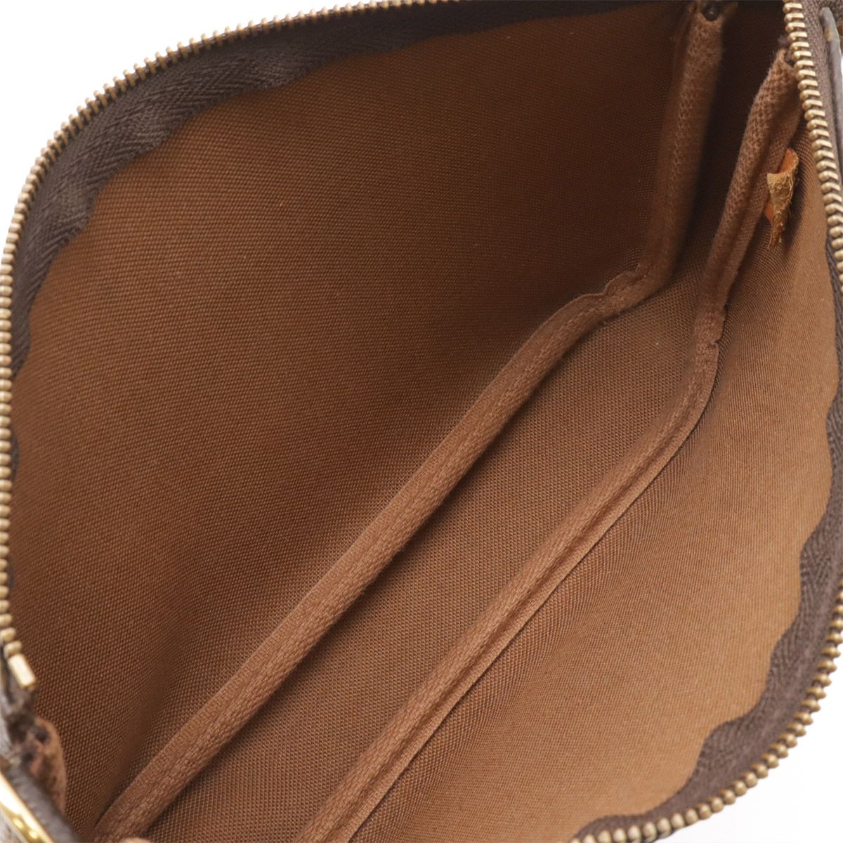 Louis Vuitton Monogram Pochette Shoulder Bag 2-Way Pouch — view 7