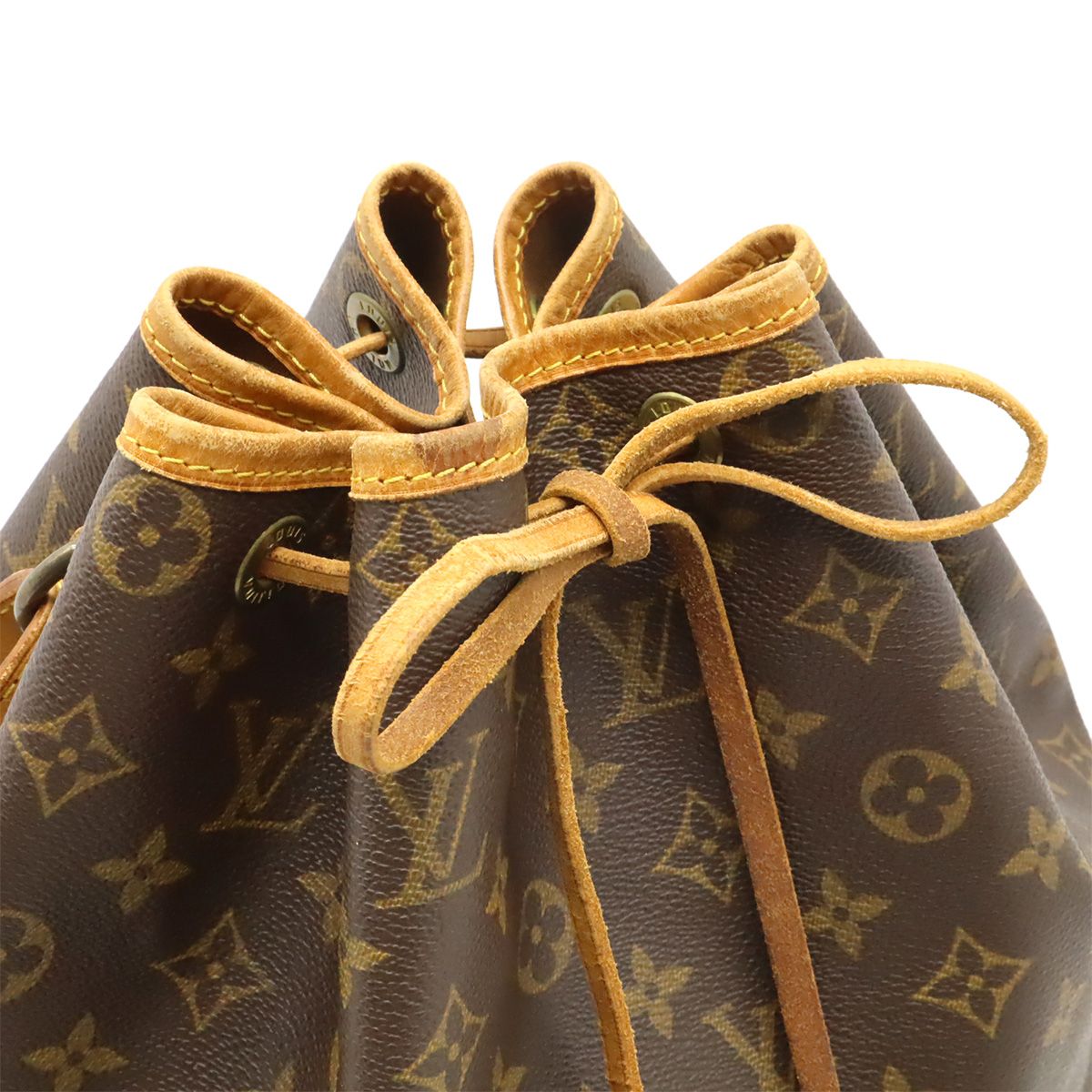 Louis Vuitton Monogram Noe Shoulder Bag Semi Drawstring — view 4
