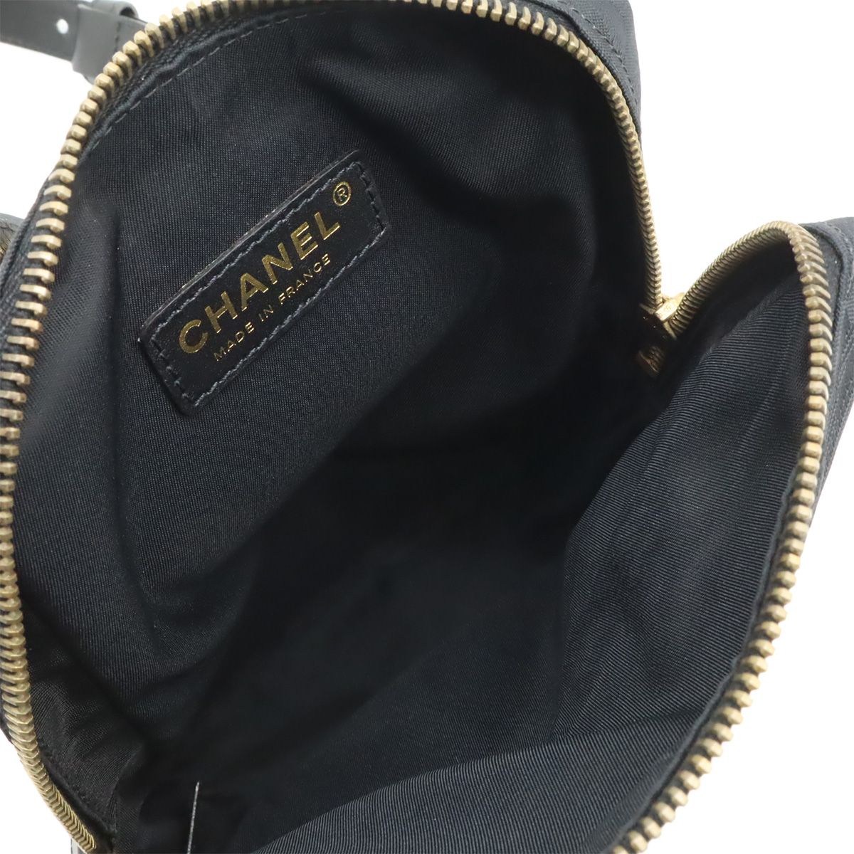 Chanel New Travel Line Shoulder Bag Pochette Nylon Jacquard Black Gold — view 7