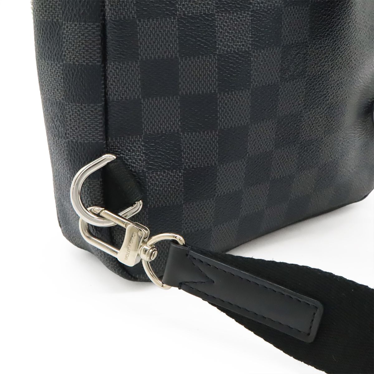 Louis Vuitton Damier Graphite Avenue Sling Bag — view 6