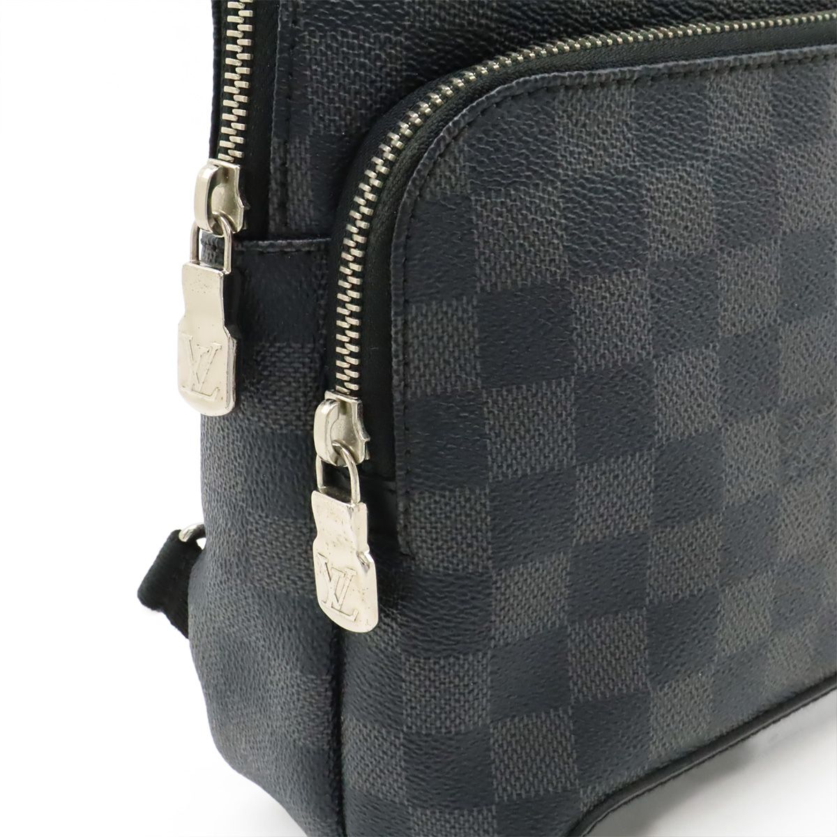 Louis Vuitton Damier Graphite Avenue Sling Bag — view 7