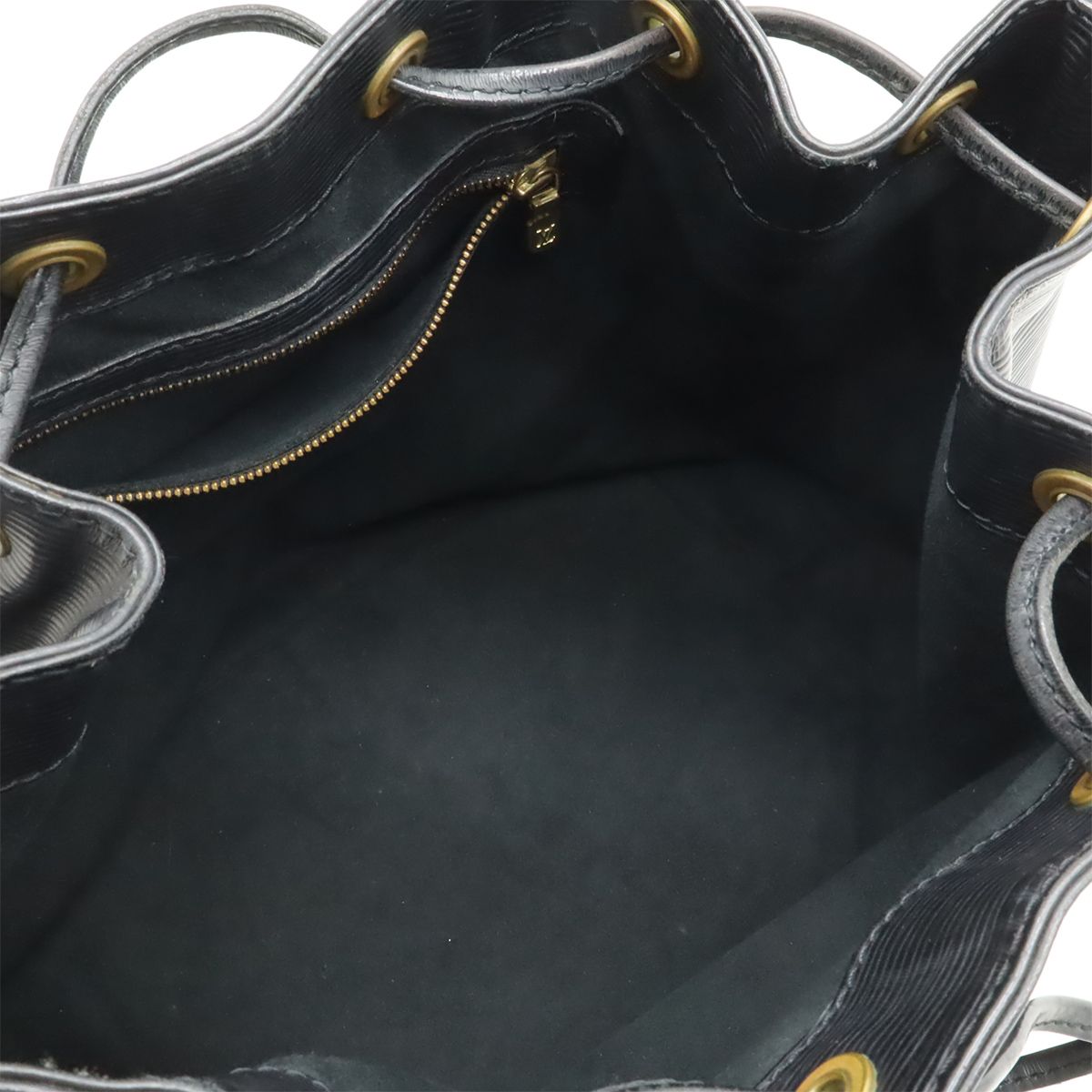 Louis Vuitton Epi Petit Noir Shoulder Bag Drawstring Black — view 5