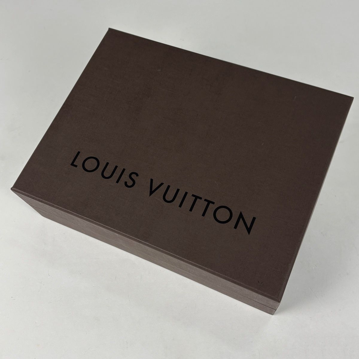 Louis Vuitton Flight Cap Sheepskin Hat Shearling Dark Brown — view 8