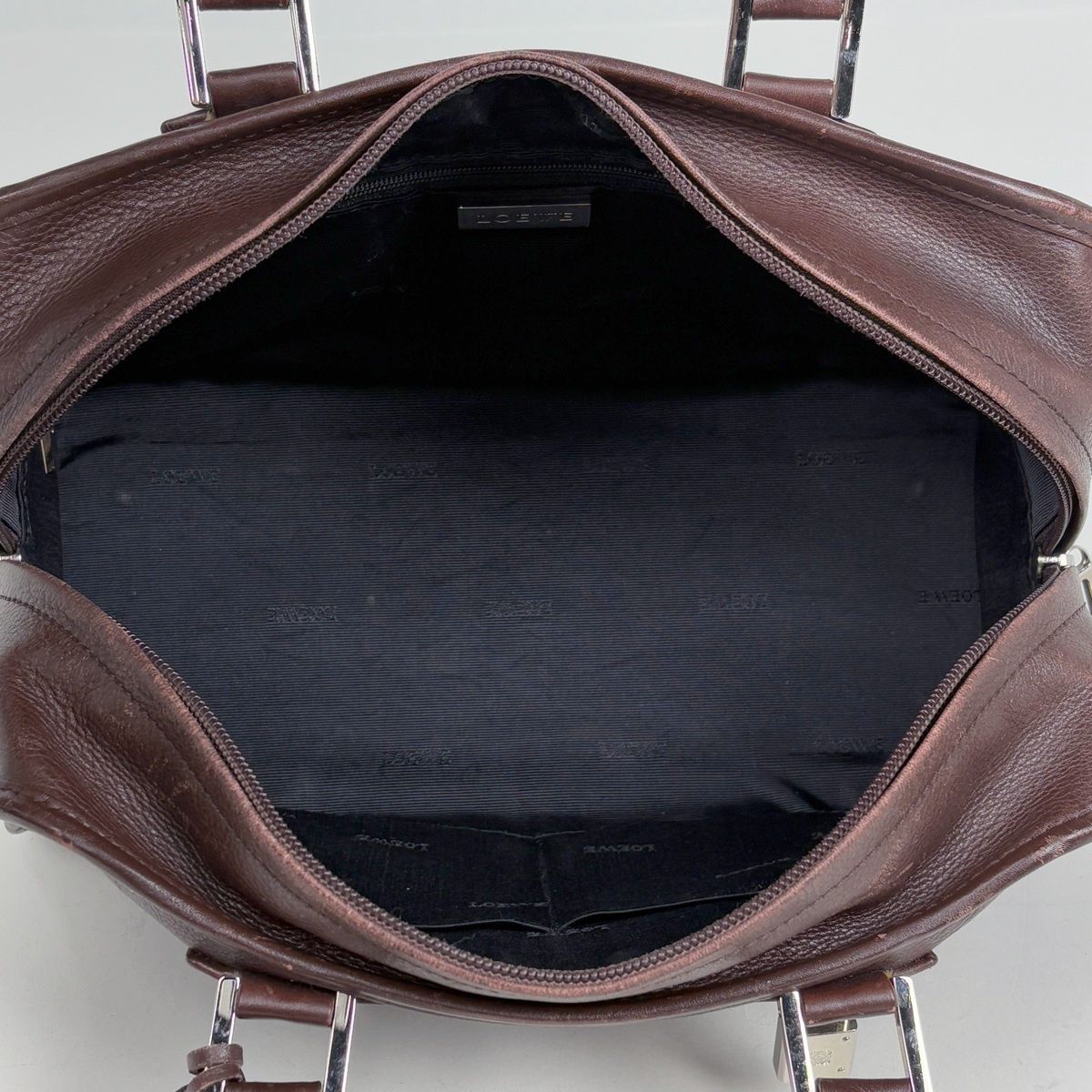 Loewe Amazona 28 Anagram Handbag Leather Brown — view 8