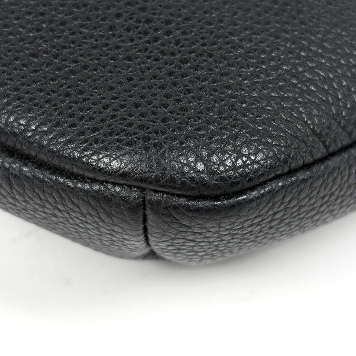 Gucci Logo Waist Bag Leather Black — view 3