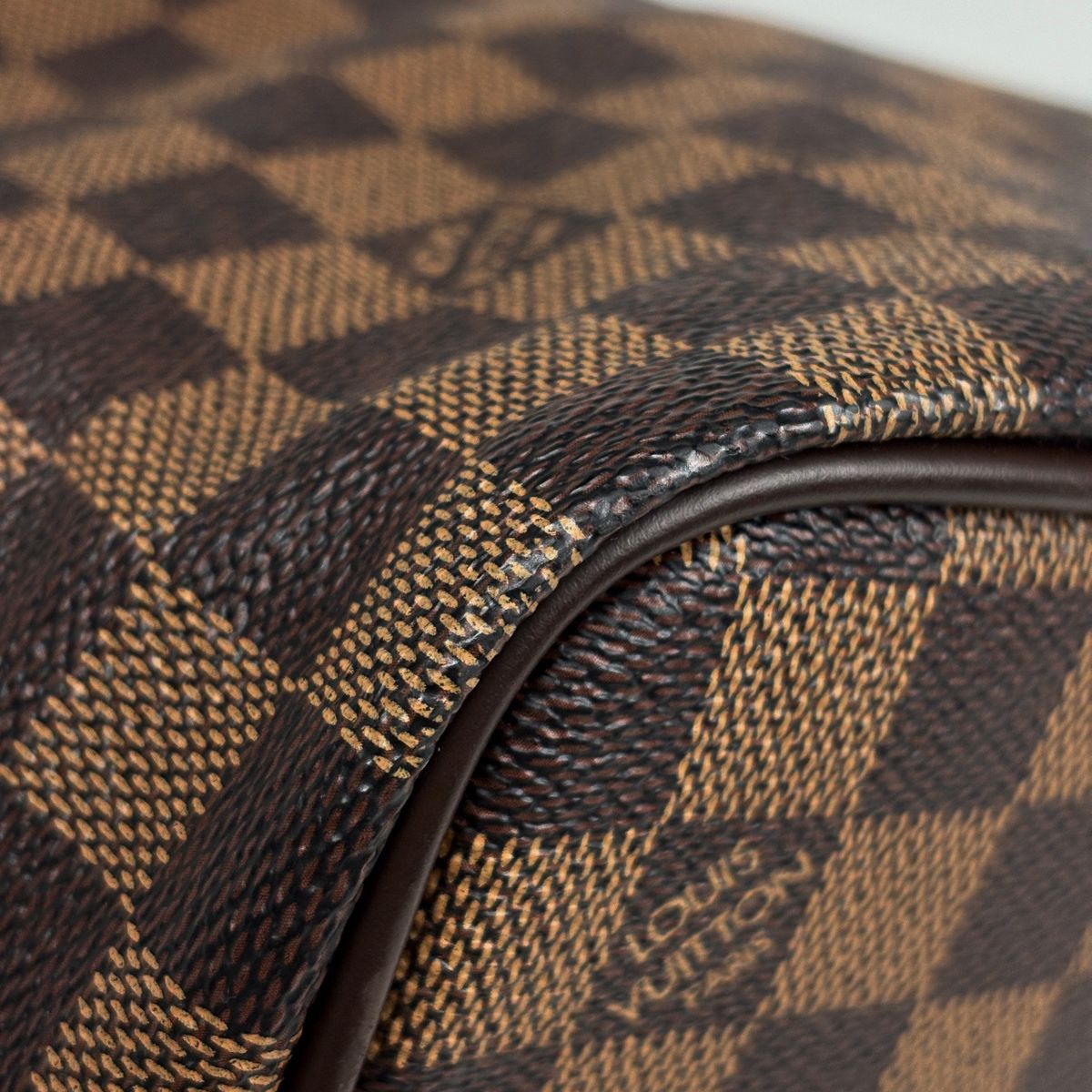 Louis Vuitton Greenwich PM Boston Bag Damier Brown — view 4