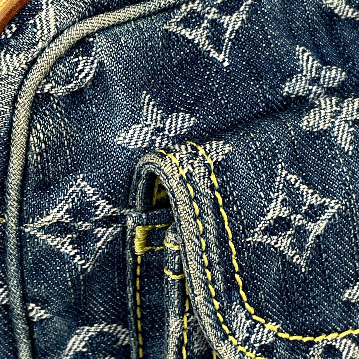 Louis Vuitton Bum Bag Monogram Denim Blue — view 8