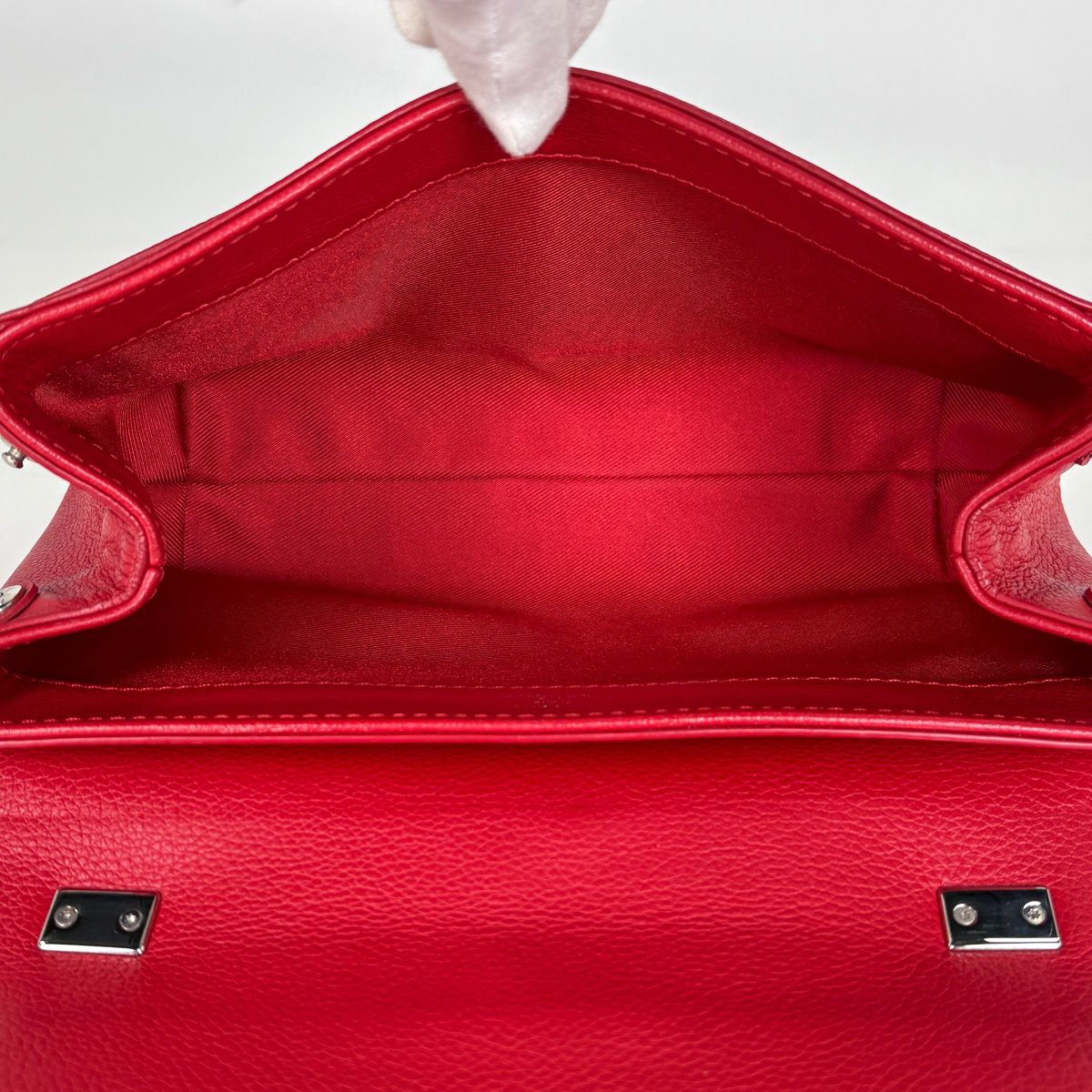 Louis Vuitton Lockme 2-Way Shoulder Bag Leather Ruby — view 9