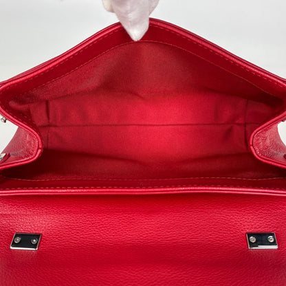 Louis Vuitton Lockme 2-Way Shoulder Bag Leather Ruby — view 9