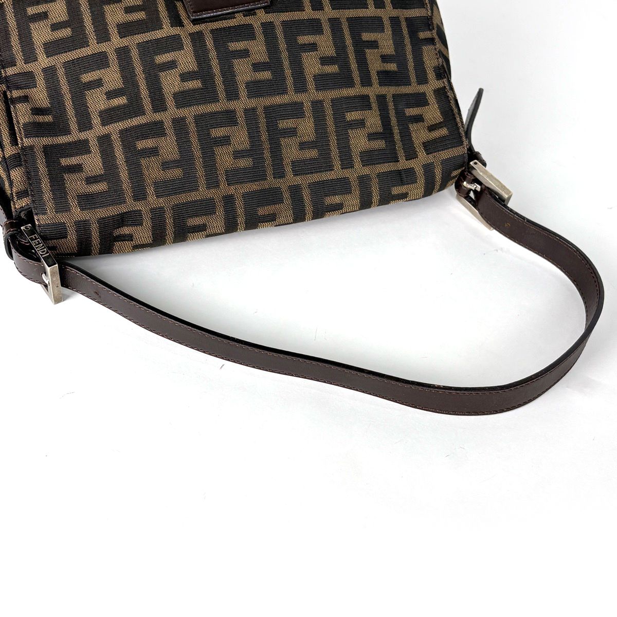 Fendi Zucca Pattern Shoulder Bag Mamma Bucket Canvas Brown — view 6