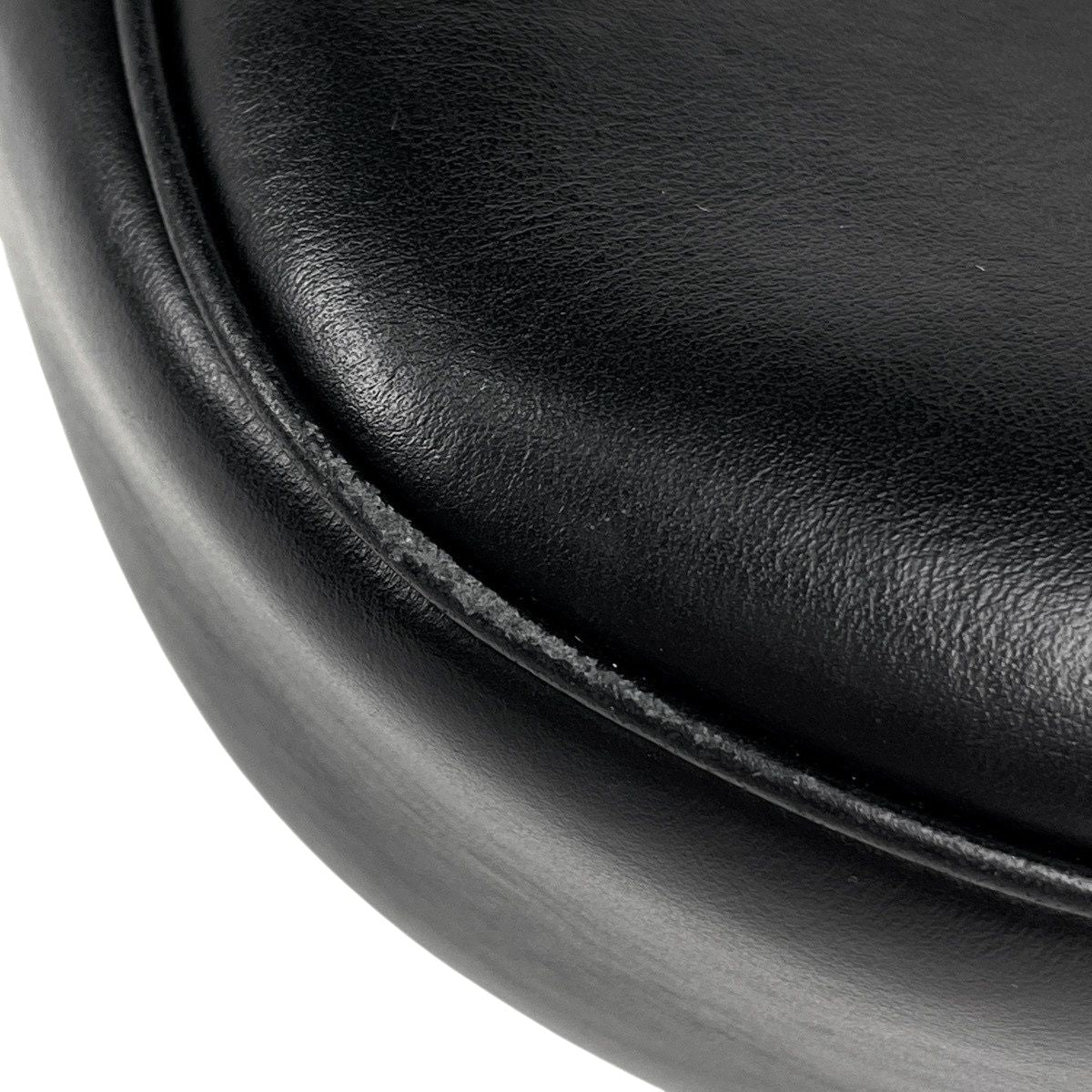 Celine Ava Triomphe Shoulder Bag Leather Black — view 6