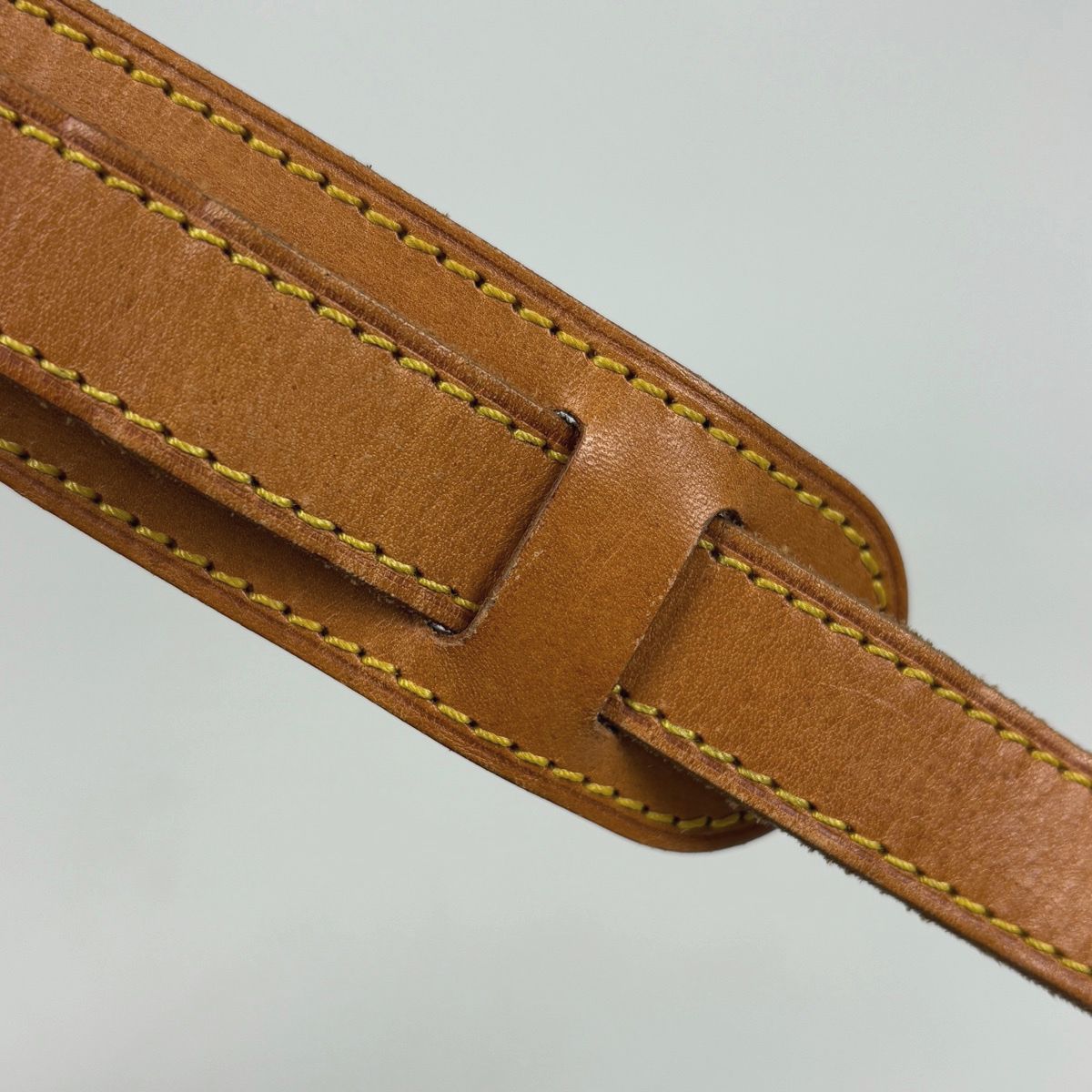 Louis Vuitton Saumur 30 Crossbody Shoulder Bag Monogram Brown — view 6