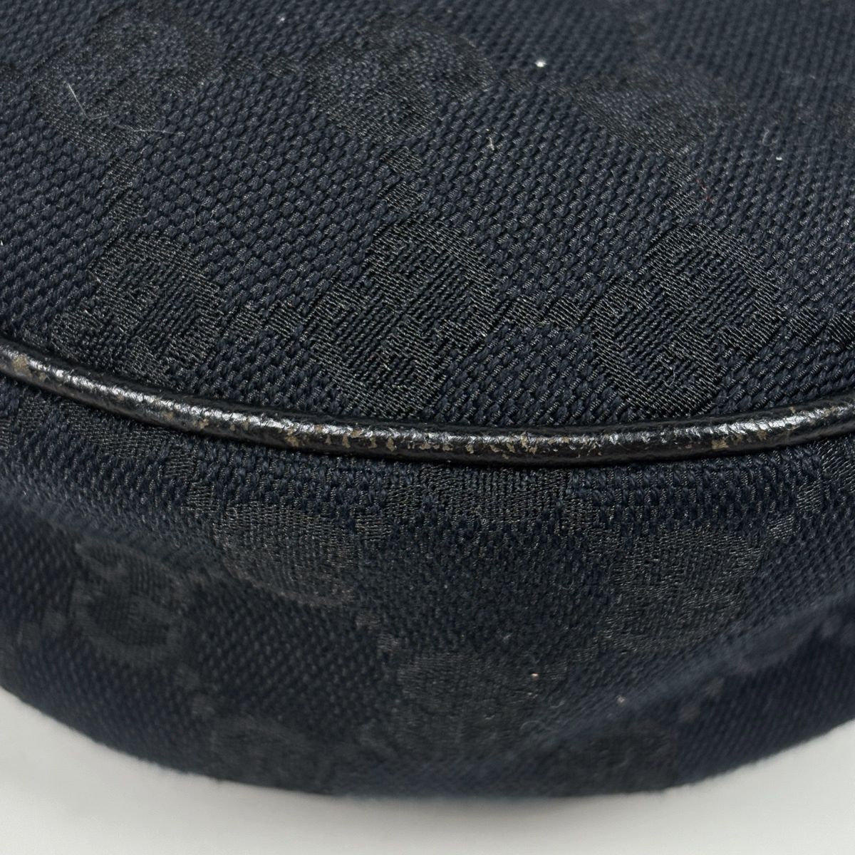 Gucci GG Pattern Shoulder Bag Canvas Black — view 3