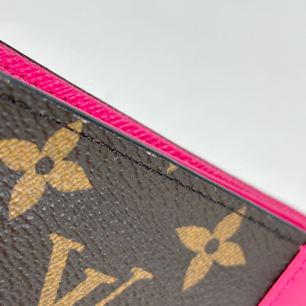 Louis Vuitton Couverture Passport NM Case Card Monogram Macassar Brown Pondicher — view 5